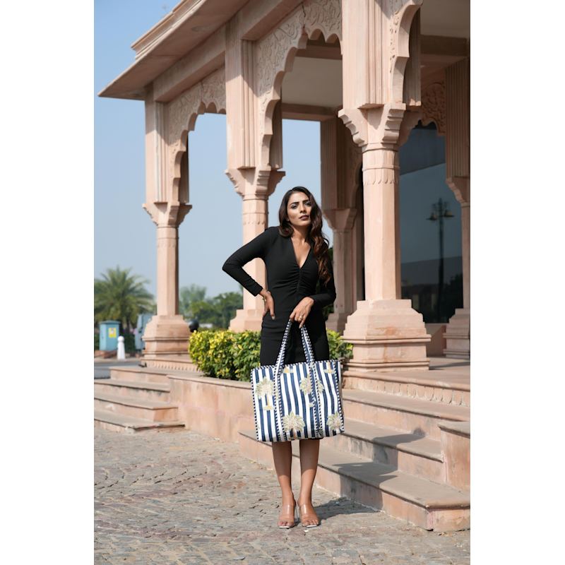 Thumbnail of The Palm Tree Tote - Navy image