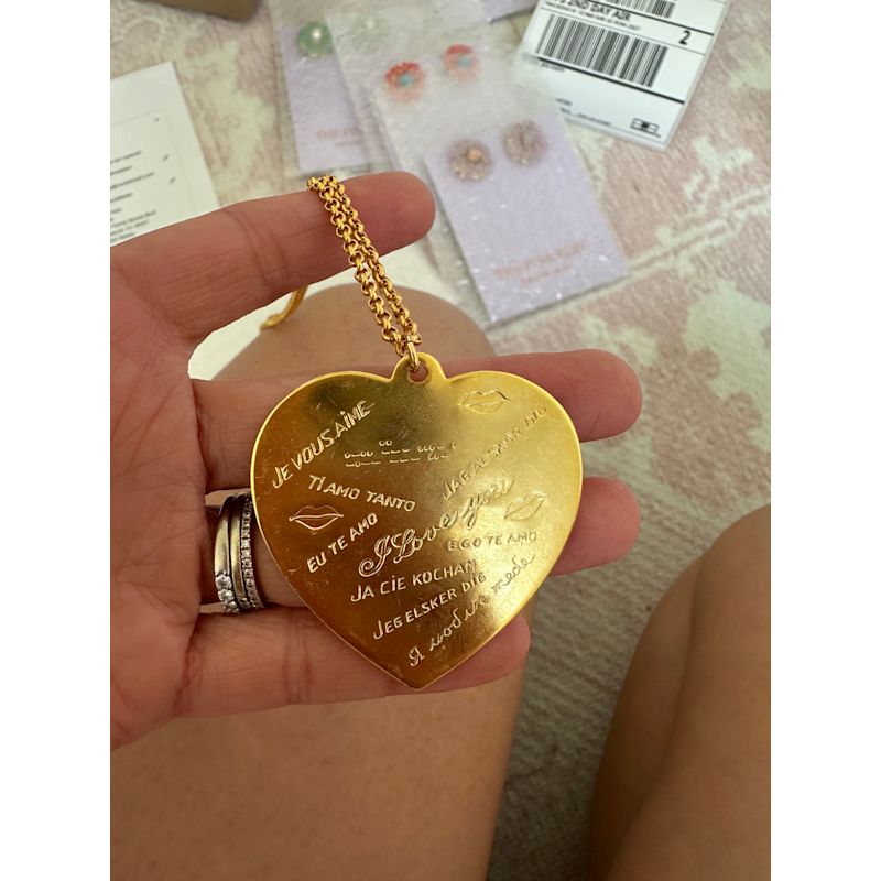 Thumbnail of The Pink Reef Louve Heart Necklace image
