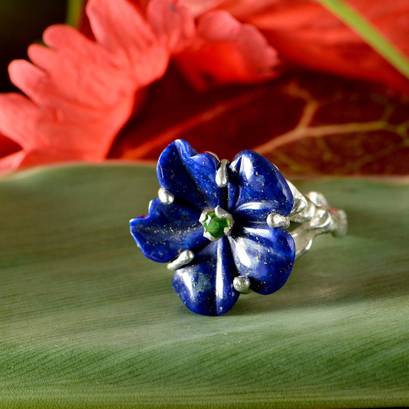 Thumbnail of The Rosa Lapis Lazuli Flower Ring image