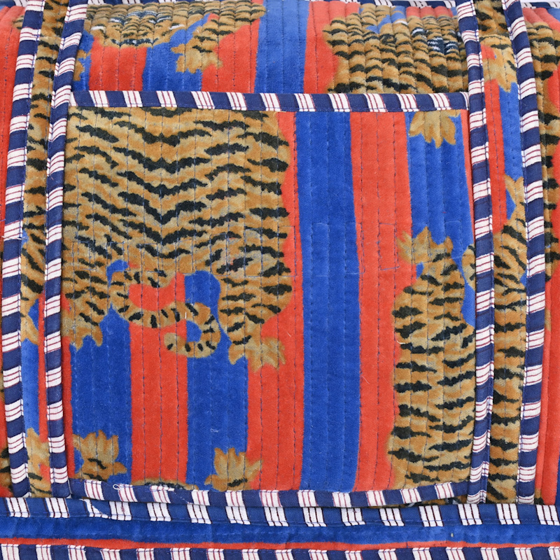 Thumbnail of The Tibetan Tiger Velvet Weekender - Orange And Pink image