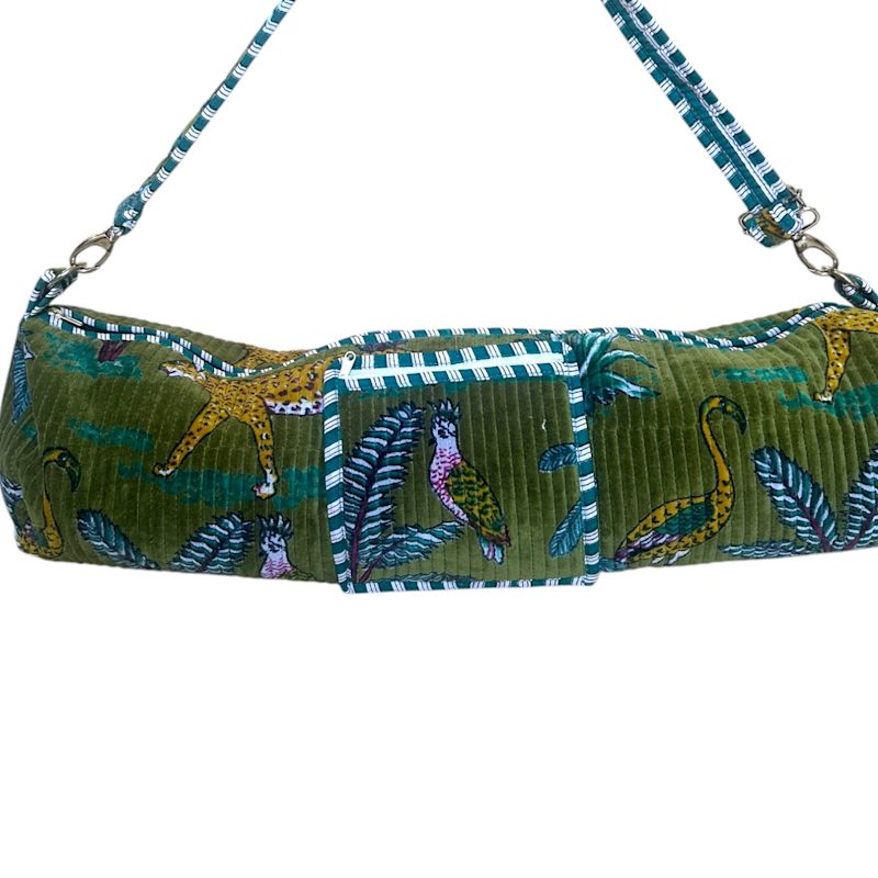 The Velvet Yoga Bag In Green | Conscious Yoga Collective | Wolf