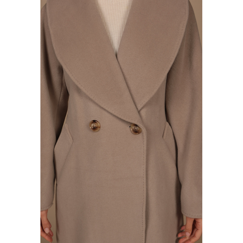 Thumbnail of 'Hepburn' 100% Italian Virgin Wool & Cashmere Coat In Grigio image