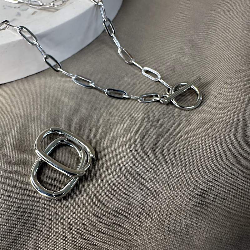 Thumbnail of Toggle T-Bar Paperclip Chain Necklace - Silver image