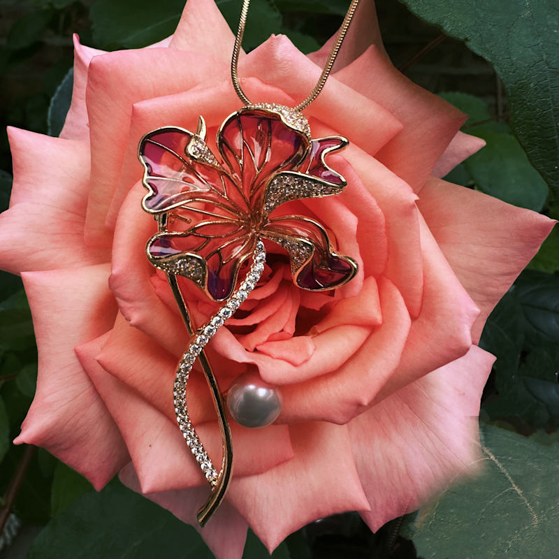 Thumbnail of Twilight Violet Brooch image