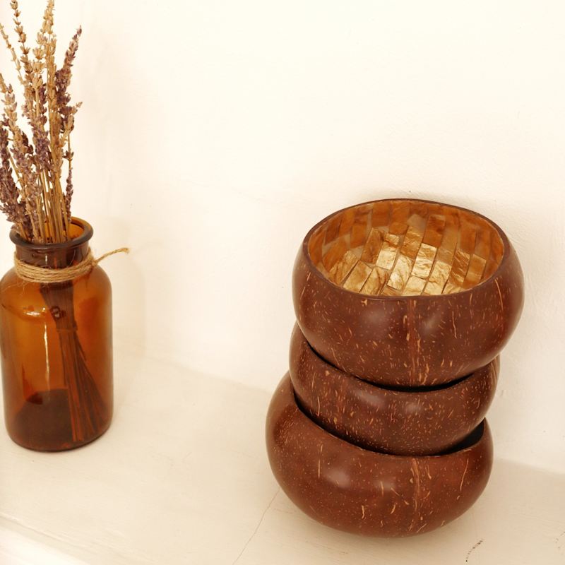 Thumbnail of Isla Handcraft Mother Of Pearl Coconut Bowl Set of 3 - Brown image