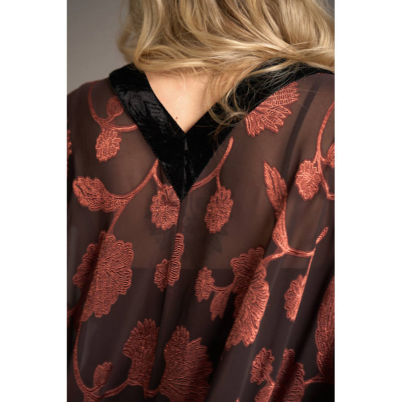 Thumbnail of Venus Fringed Kimono image