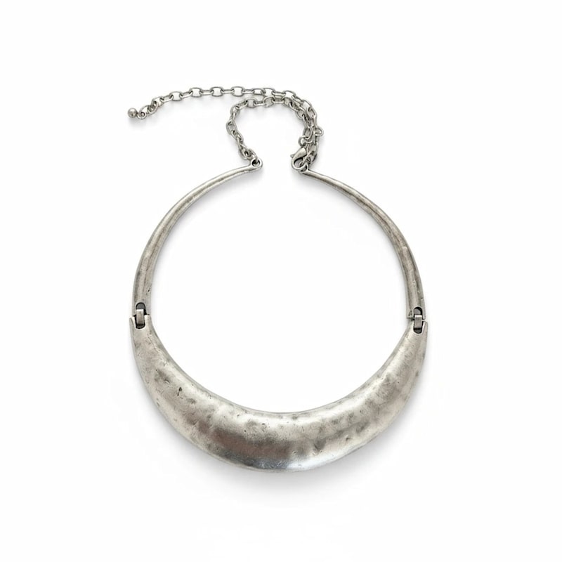 Thumbnail of Vetra Necklace image