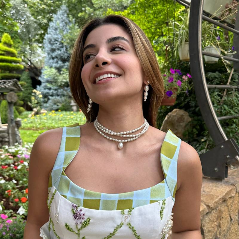 Victoria Pearl Choker Necklace | Eyeconic by Samar Ajram | Wolf