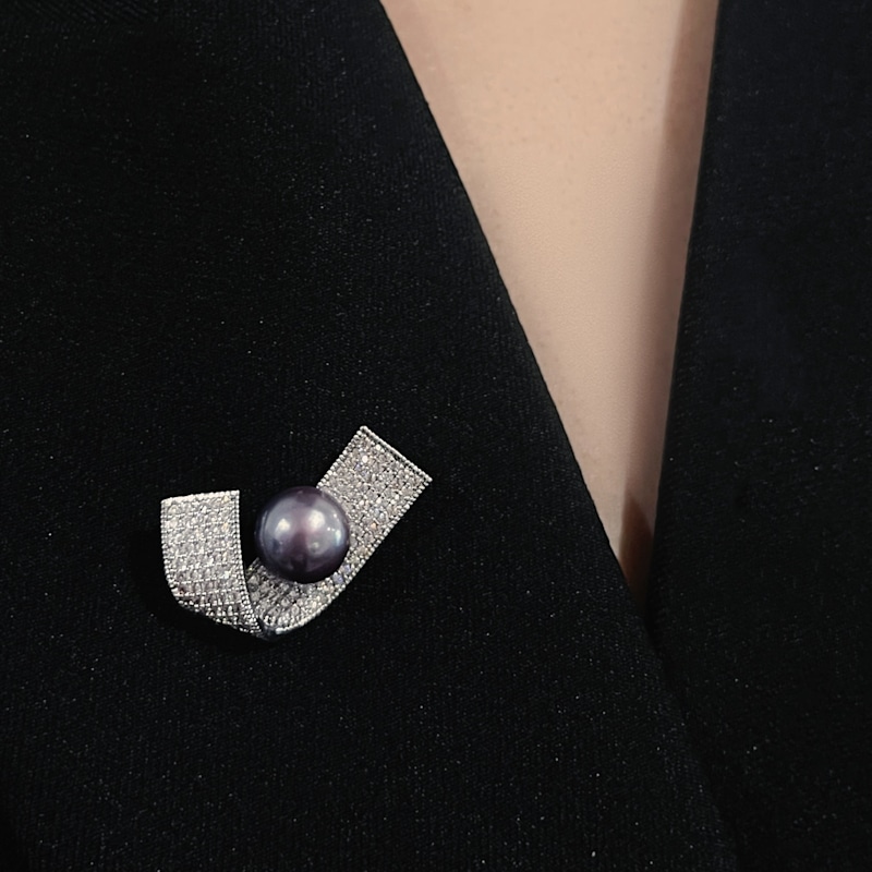 Thumbnail of Violet Orbit Brooch image