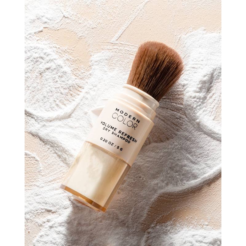 Thumbnail of Volume Refresh Dry Shampoo Powder Brush image