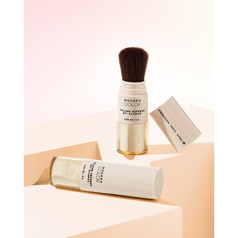Thumbnail of Volume Refresh Dry Shampoo Powder Brush image