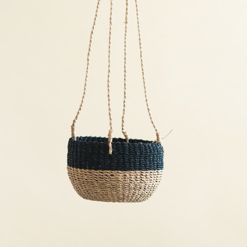 Thumbnail of Natural + Black Colorblock Hanging Planter - Hanging Basket image