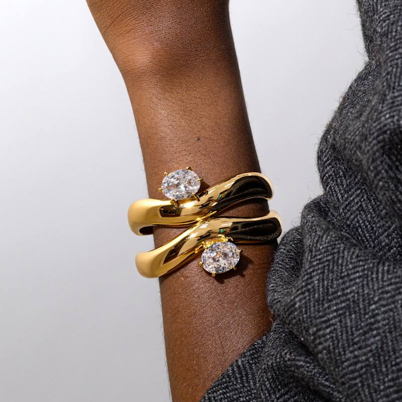 Thumbnail of Wave Cuff – Sculptural Gold Statement Bracelet image
