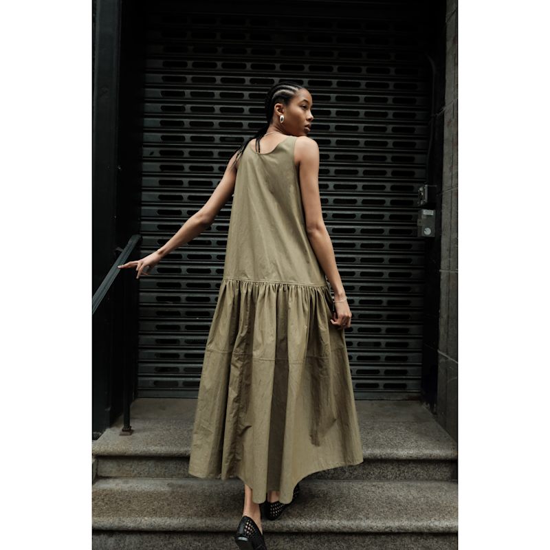 nike dresses tennis Womens Team Victory Dress Purple XL Hobble Skirt Long Hobble hyperfocus1/8 Ribbed panels under the Color:Olive/Ivory