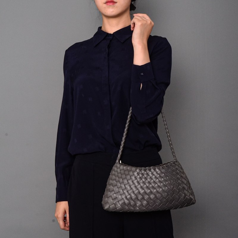 Thumbnail of Weaving Eco Leather Bag 'Erica' - Grey image