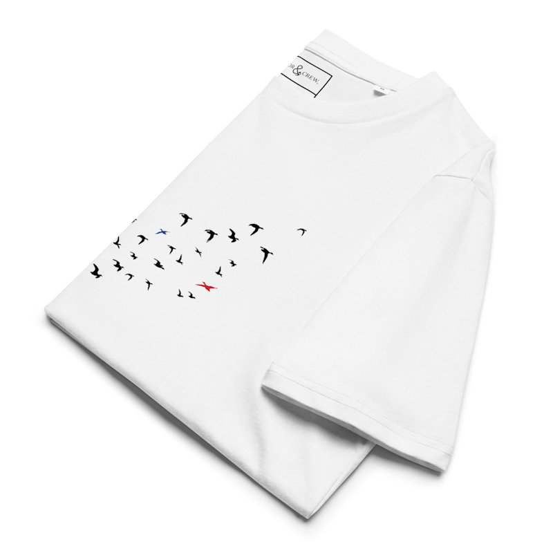 Thumbnail of White Birds Where's William Going? Organic Cotton T-Shirt - Men image