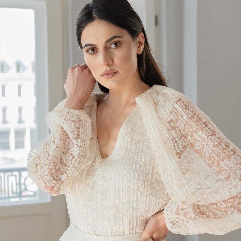 White Pleated Lace Top | concept A trois | Wolf & Badger