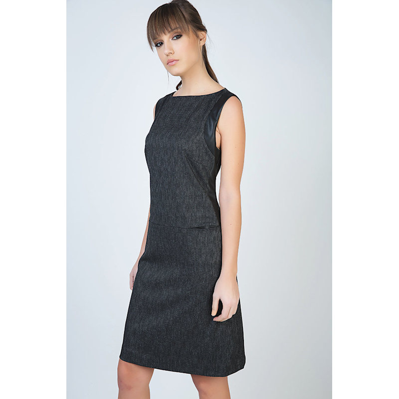 women modern dress Muslim Women's Relaxed Denim Maxi a durable and lightweight fabric that offers excellent breathability and resistance to wrinkles 7 Modern Brunch Dresses for