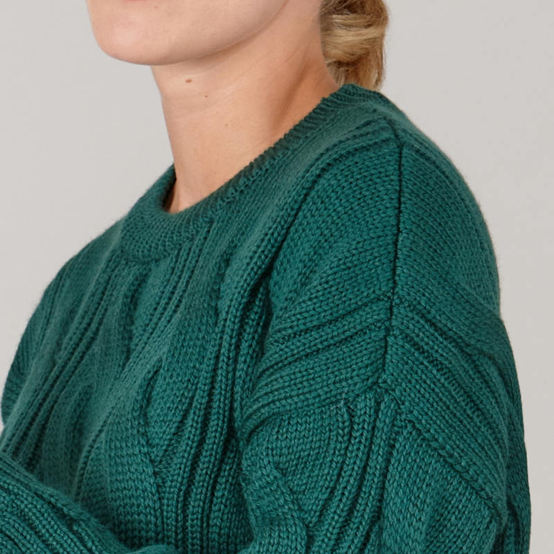 Womens Chunky Merino Wool Mary Cable Jumper Ivy Green Paul