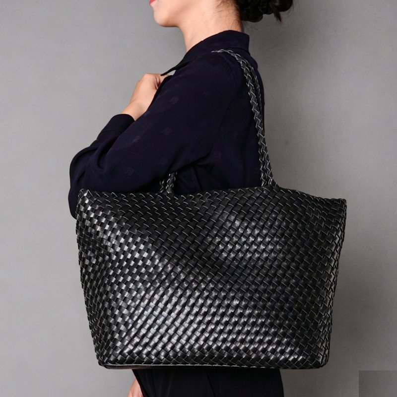 Woven Eco Leather Handbag 'Amadea' - Black | RIMINI | Wolf & Badger