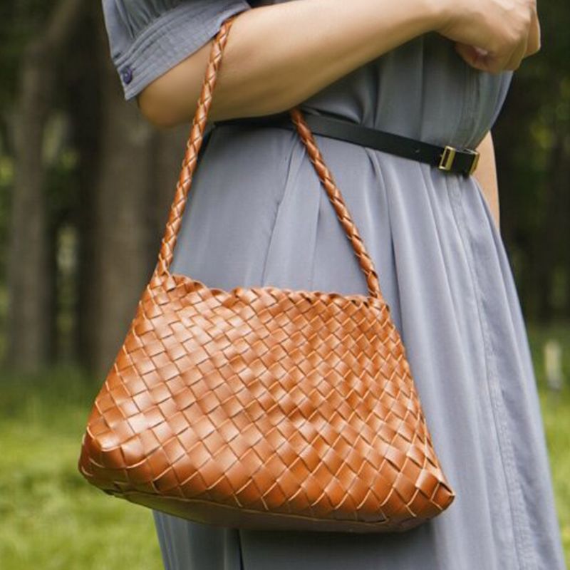 Woven Leather Sling Bag 'Leontina' Tan RIMINI Wolf Badger