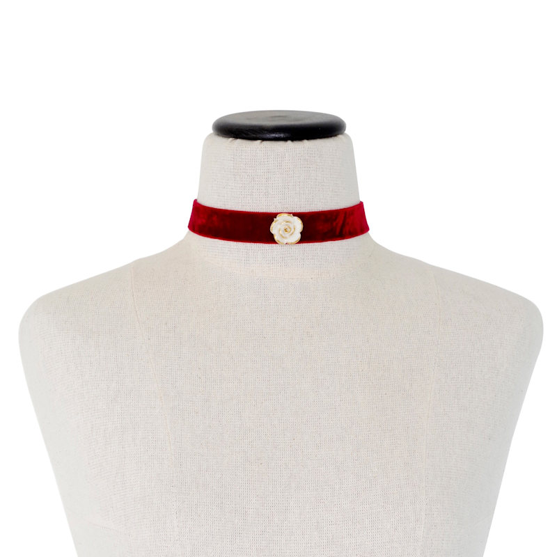 Thumbnail of Golden White Cloud Rose Red Velvet Choker image