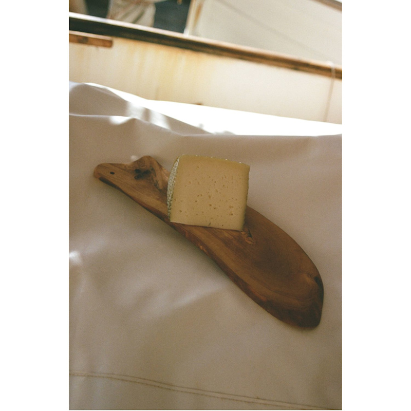 Thumbnail of Yaya Olive Wood Narrow Board image