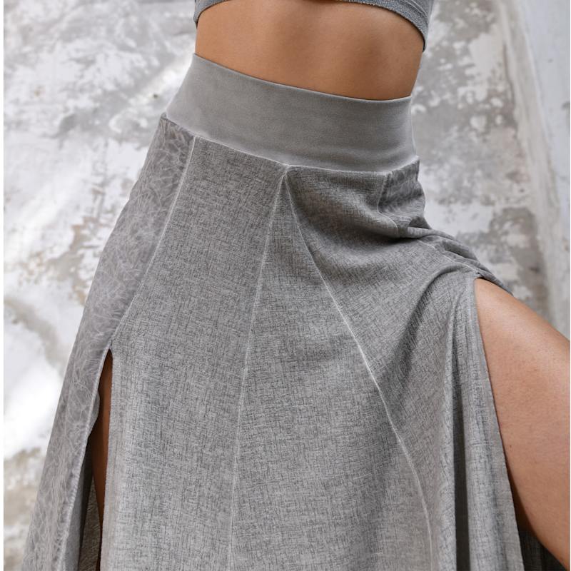 Zhe Skirt Boho High Slit Maxi Skirt - Light Gray | Zhenabia | Wolf