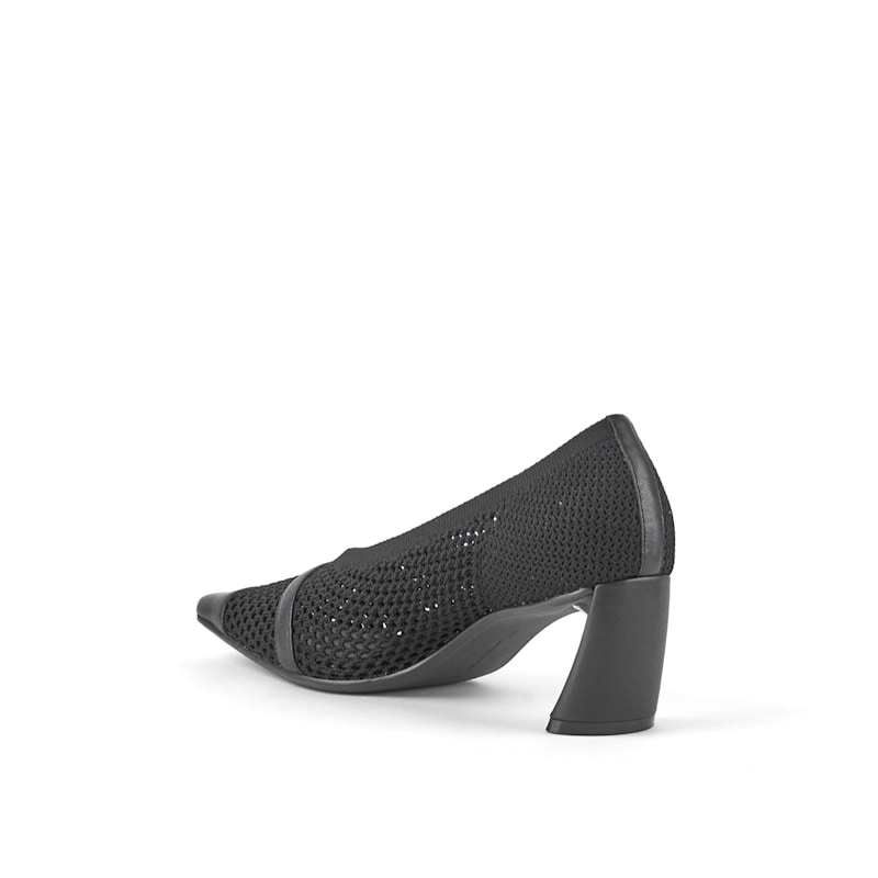 Thumbnail of Zuma Pump Mid - Black image