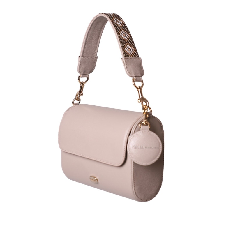 Alba Nude Malau by Ana Laura GO Wolf Badger