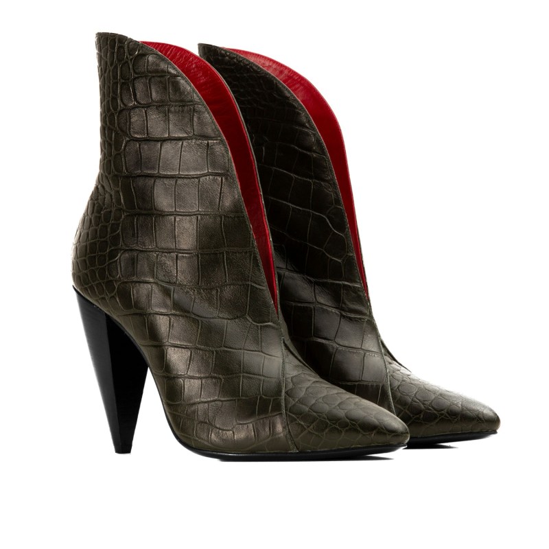 Green best sale boots women