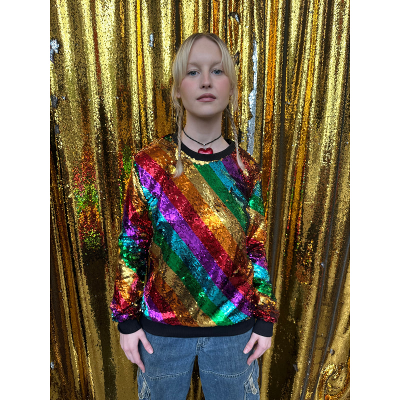Old 2025 gold sweatshirt