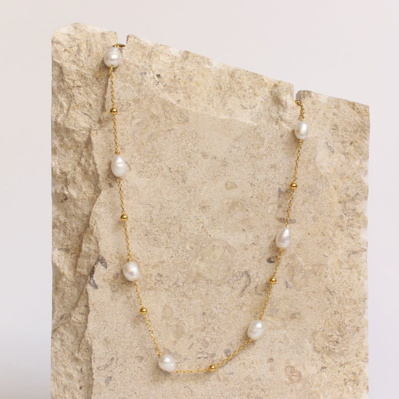 Aphrodite Goddess Pearl Nacklace Aphrodite Goddess Pearl Nacklace