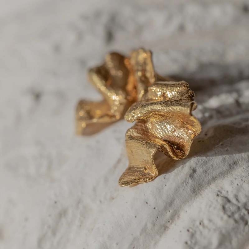 Thumbnail of Artemis Wave Earrings Gold image