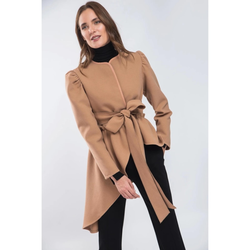 Beige Jacket With Asymmetrical Lines And With Belt | IZABELA Beige Jacket With Asymmetrical Lines And With Belt | IZABELA