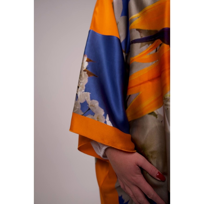 Thumbnail of Bird Of Paradise White Blue Cherry Blossom Printed Silk Kimono image