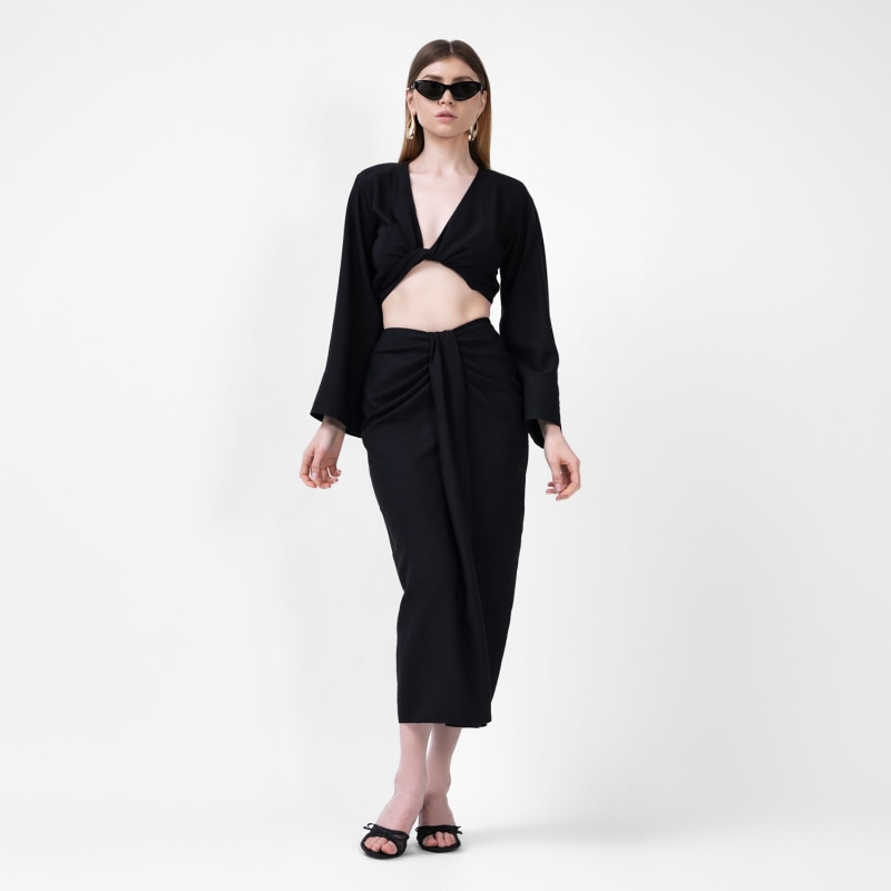 Black Matching Set With Top And Midi Skirt BLUZAT Wolf Badger