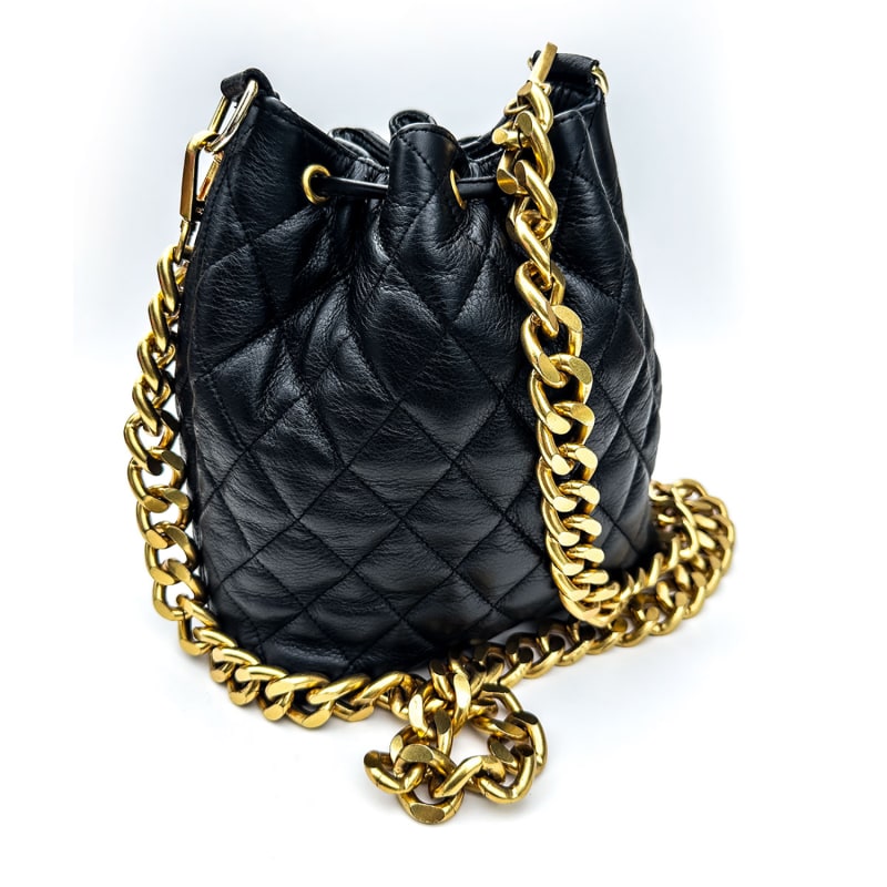 Quilted bucket bag top
