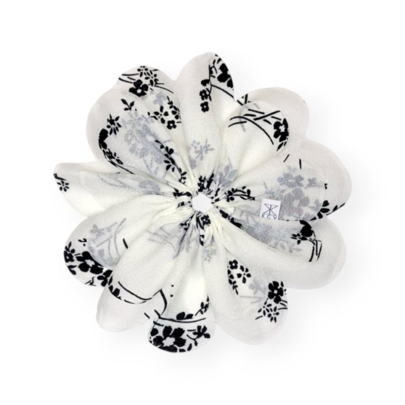 Thumbnail of Blossom Scrunchie - Ivory And Black Floral image