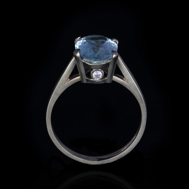 Thumbnail of Blue Beryl And Dimond Gold Ring image