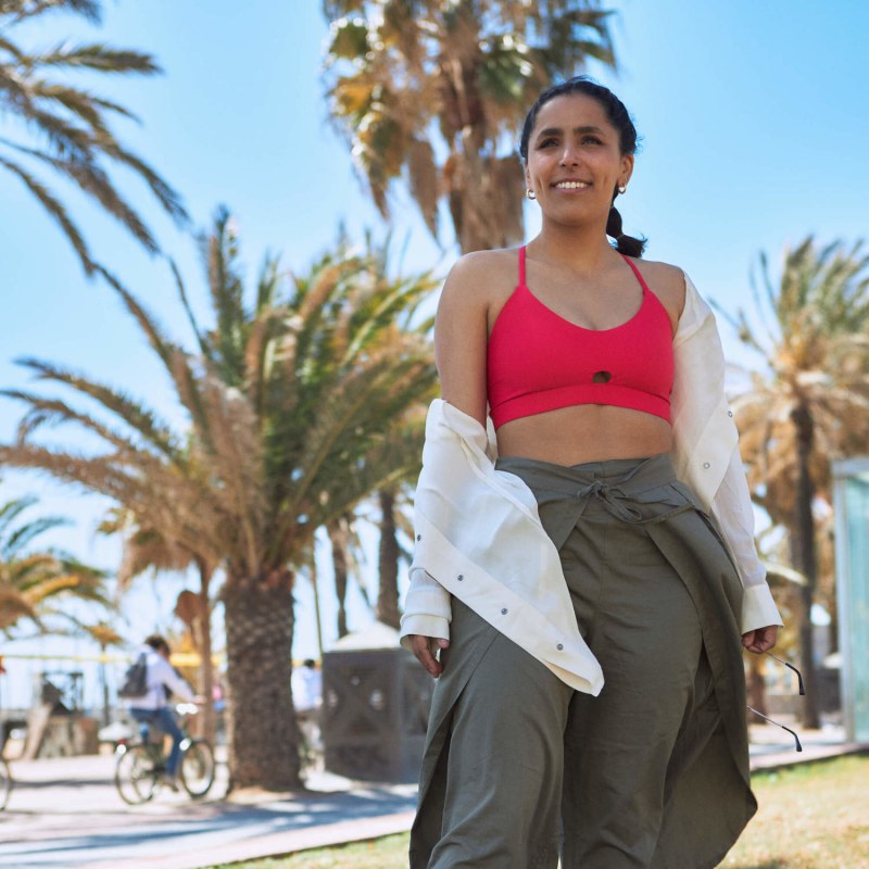 Brilliant Coral Pink Sports Bra, Rubisnacks Barcelona