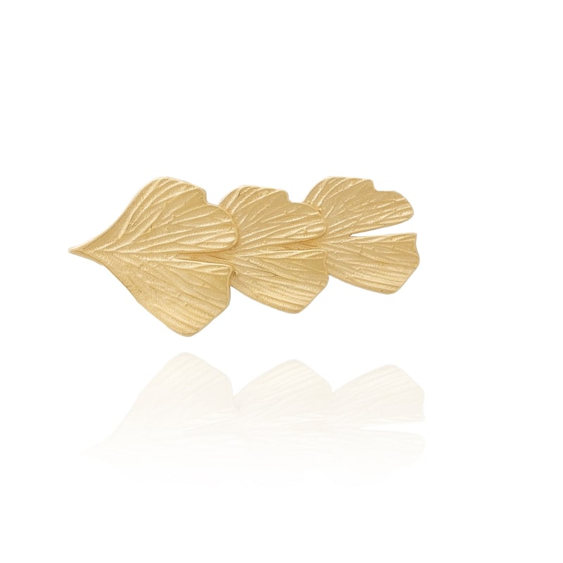 Thumbnail of 18K Gold Vermeil Ginkgo Leaf Ear Climber image