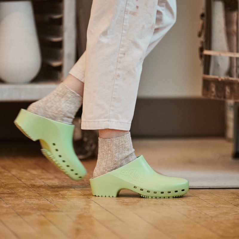 Calzuro Classic Without Holes Pistachio Calzuro Wolf Badger