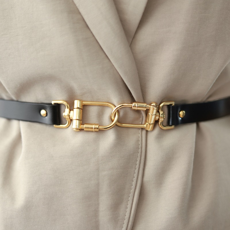 Carabiners Skinny Leather Belt | Haute Cuir | Wolf & Badger