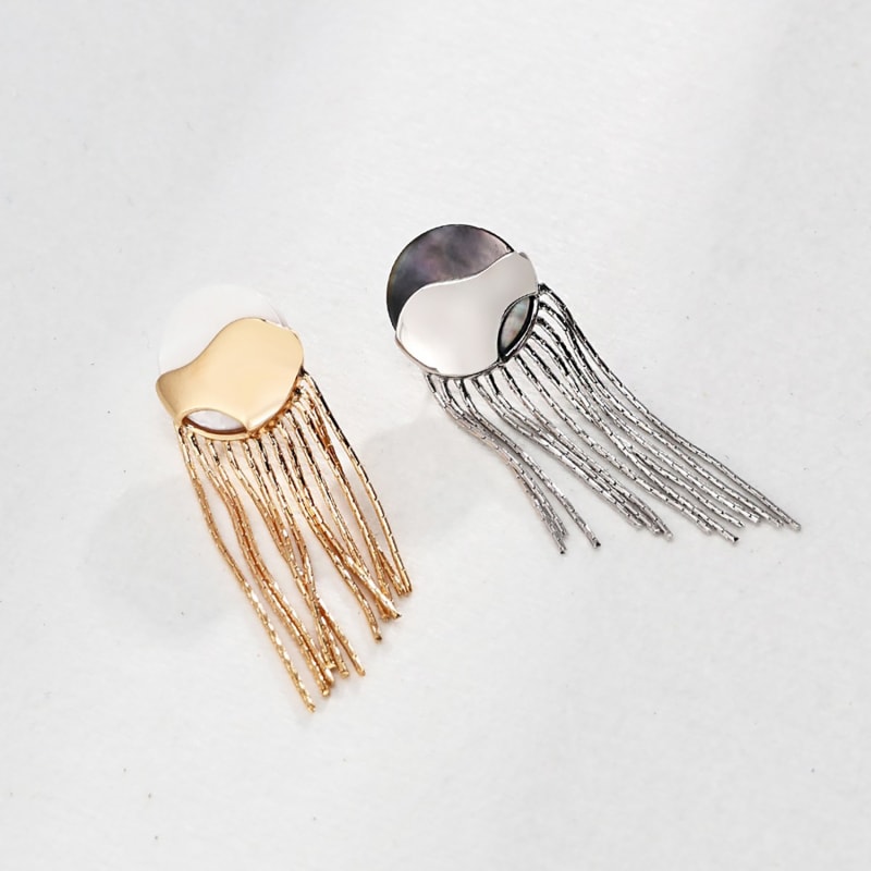 Thumbnail of Chic Shell With Gold Tassel Earrings image