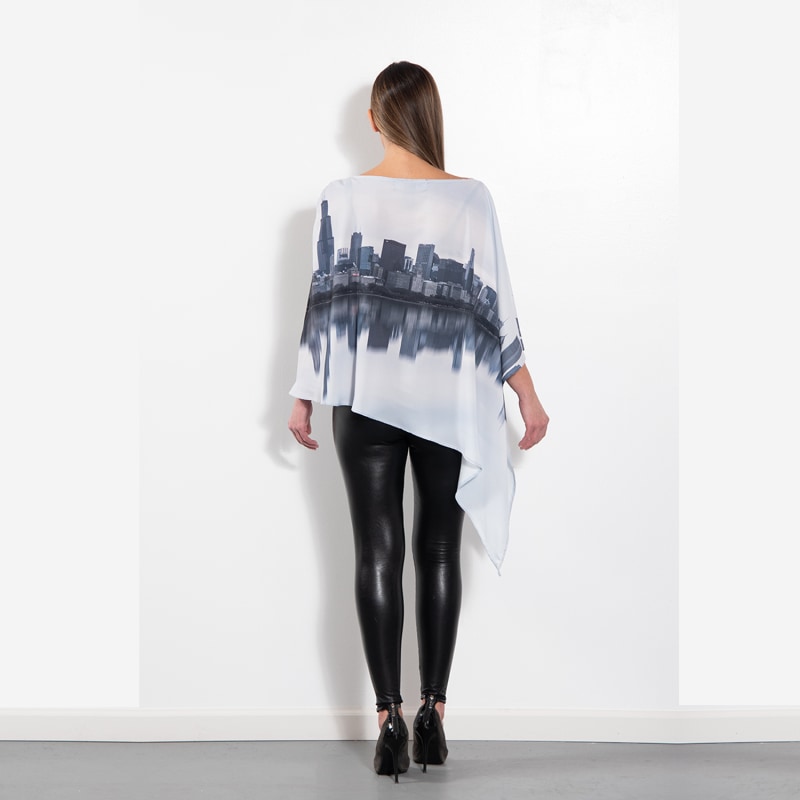 Thumbnail of Chicago Skyline Poncho image