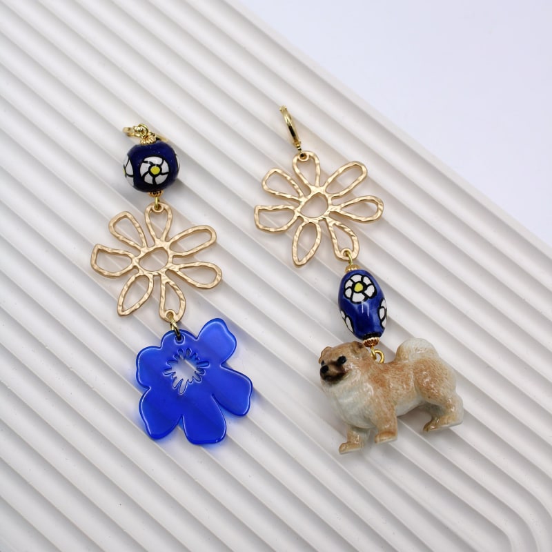 Thumbnail of Chow Chow Dog & Flower Gold Earrings image