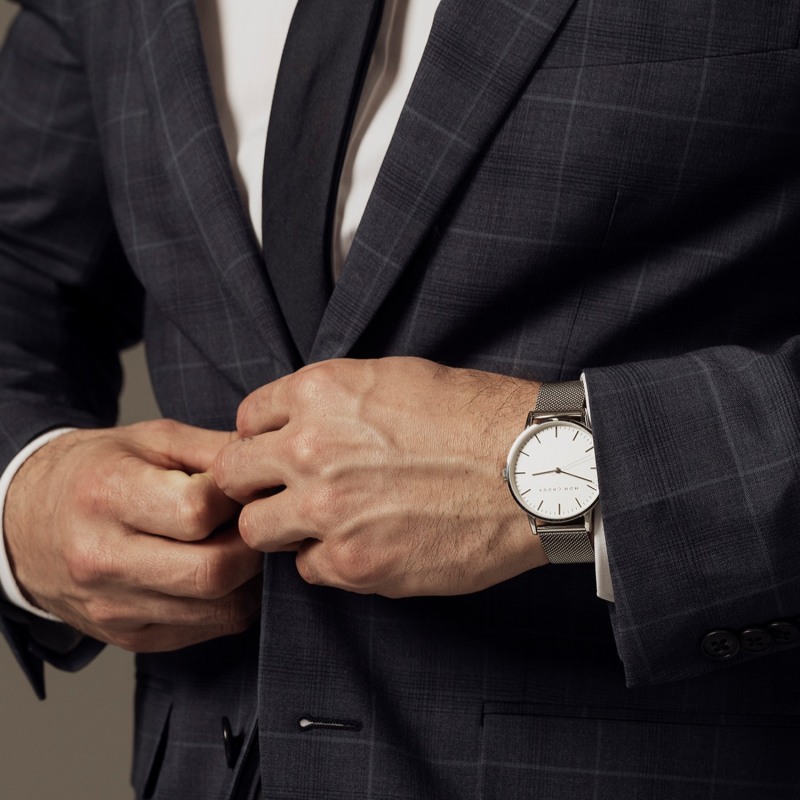 Silver mesh watch mens store
