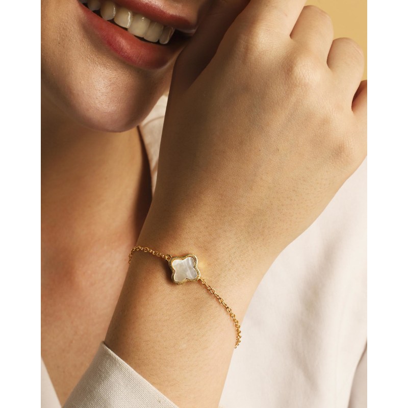 Clover Bracelet Mother Of Pearl Gold Lila Rasa Wolf Badger
