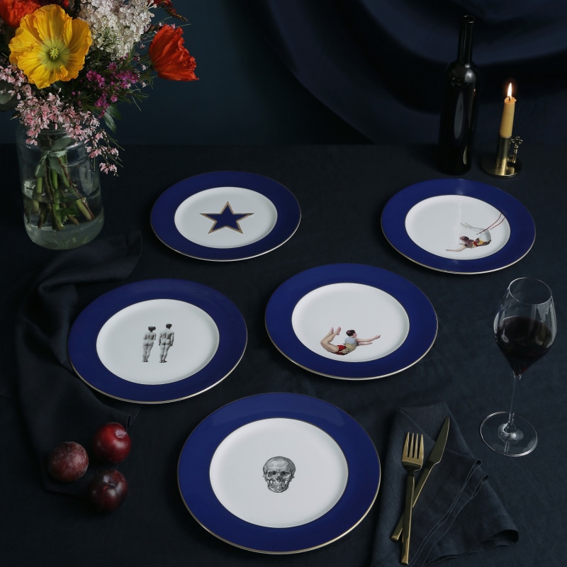 Thumbnail of Cobalt Blue Models Dinner Plate image